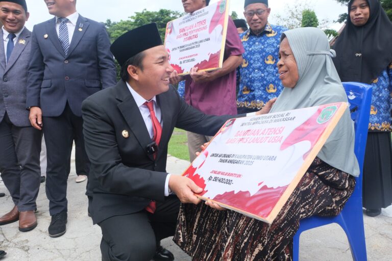 Bupati Lutra Pimpin Upacara Hari Pahlawan, Kobarkan Semangat Empati dan Pengabdian