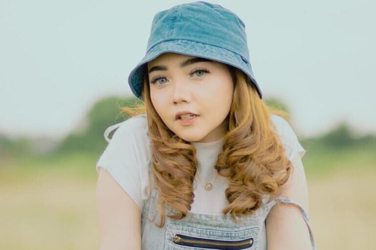 Syahiba Saufa Kian Bersinar, Biduan Koplo Banyuwangi – Gentara