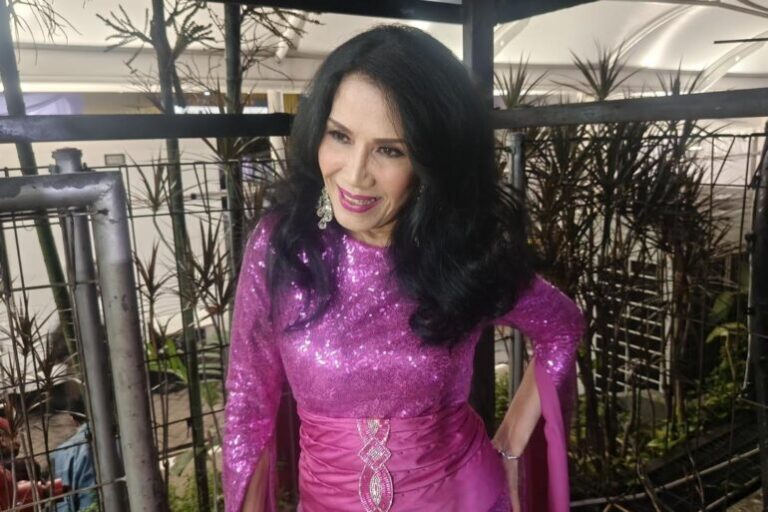 Penampilan Ikonik Rita Sugiarto di Konser Raya 31 Tahun Indosiar Luar Biasa – Gentara