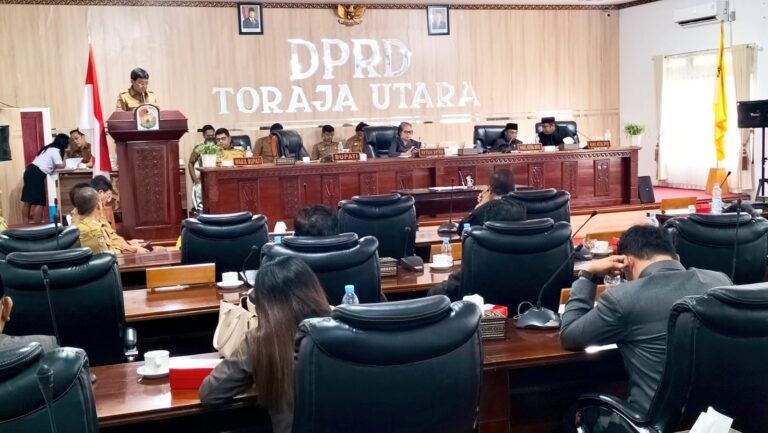 Ranperda APBD Perubahan 2025 Disahkan, Satu Fraksi Abstain, Ini Kata Bupati Toraja Utara