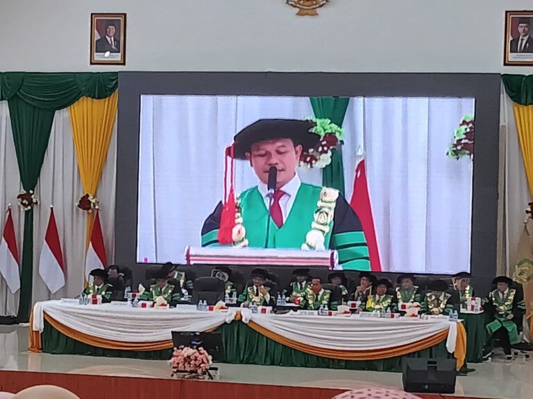 UIN Palopo Kukuhkan Lima Guru Besar, Prof. Muhaemin Soroti Peran Guru PAI sebagai Mursyid Digital
