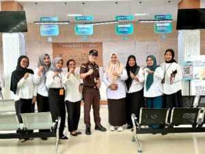 Kajari Palopo Berkunjung ke Kantor DPMPTSP